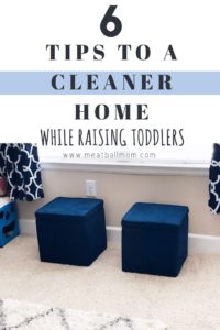 Does the idea of a cleaner home while having little kids around seem impossible?  It's not. The best part?  You can do ALL of these things in 1 hour or less! #simplify #clutterfree #organize #clutter #declutterandorganize #tidyhousetips #housecleaningtips #cleanhomewithkids #declutter #cleanhousetips #homeorganizationideas #cleanhouse #homeorganization #cleanhome