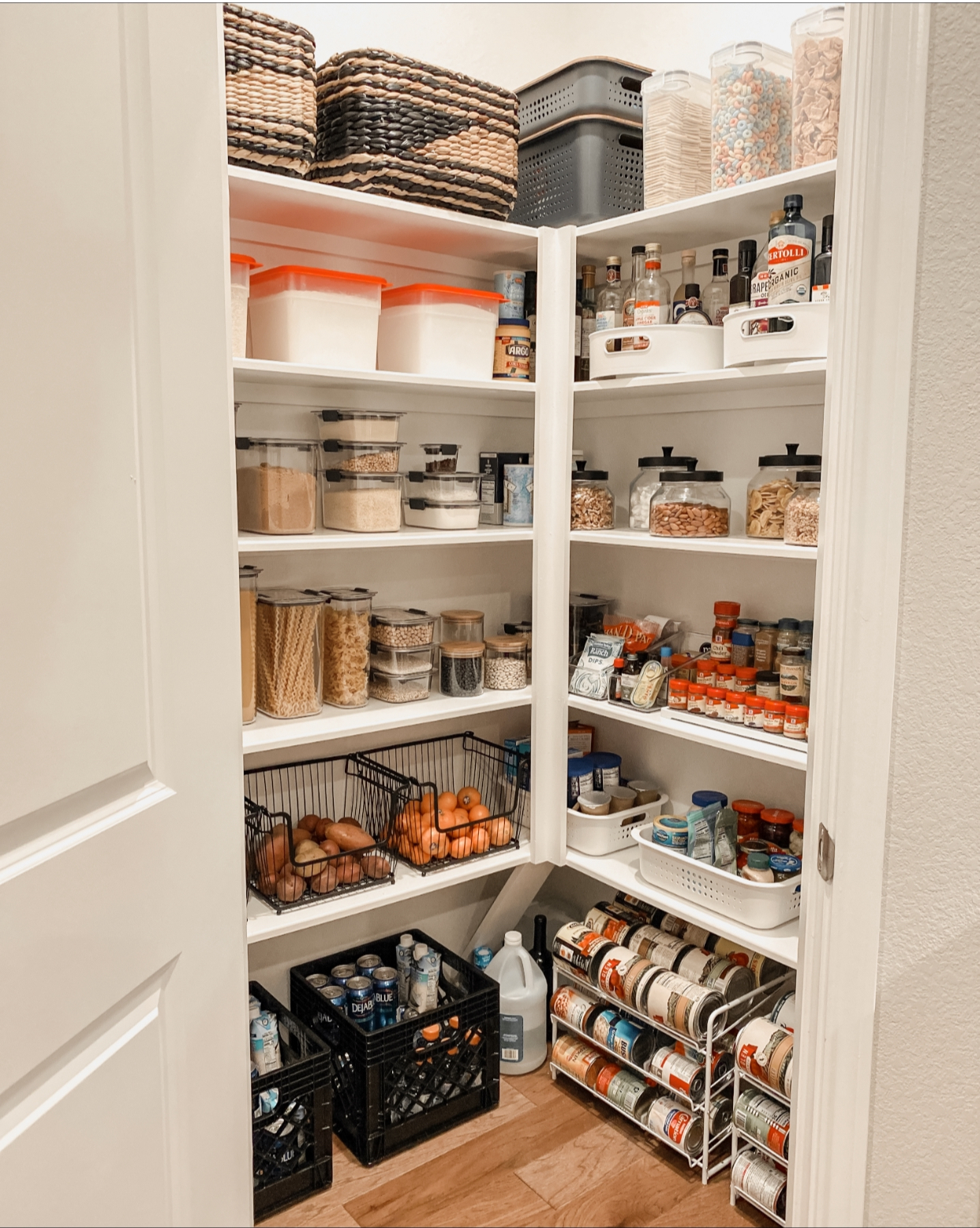 Useful Pantry Organizers to Help Save Time in the Kitchen - Meatball Mom