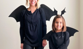 mommy-and-me-matching-halloween-costumes